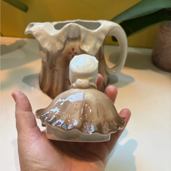 Little Old Lady Teapot Made in England 1930s Antique - Picture 5 of 14